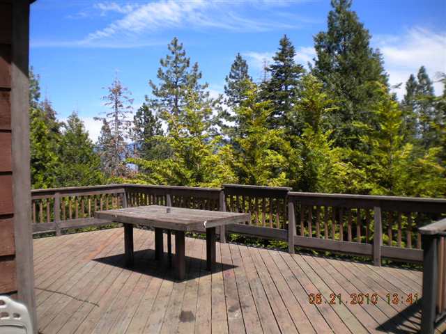8666 Mountain Dr photo 2