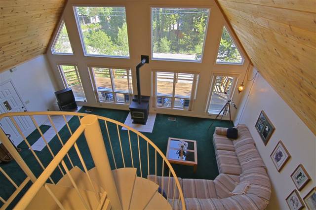 815 Evergreen Way photo 2
