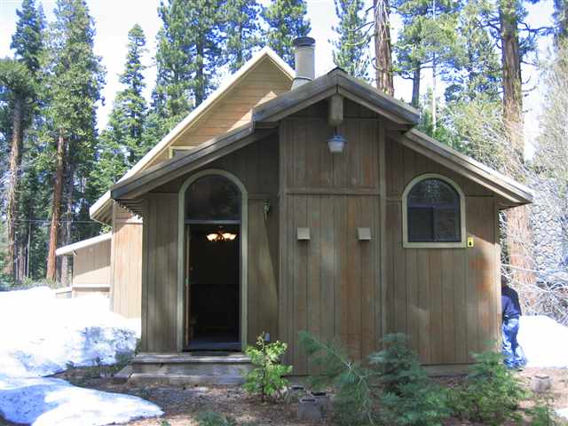 279 Elm St photo 4
