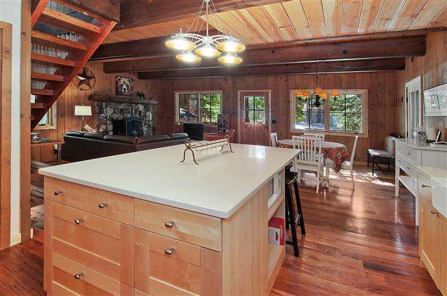 803 Pine Ridge Rd photo 4