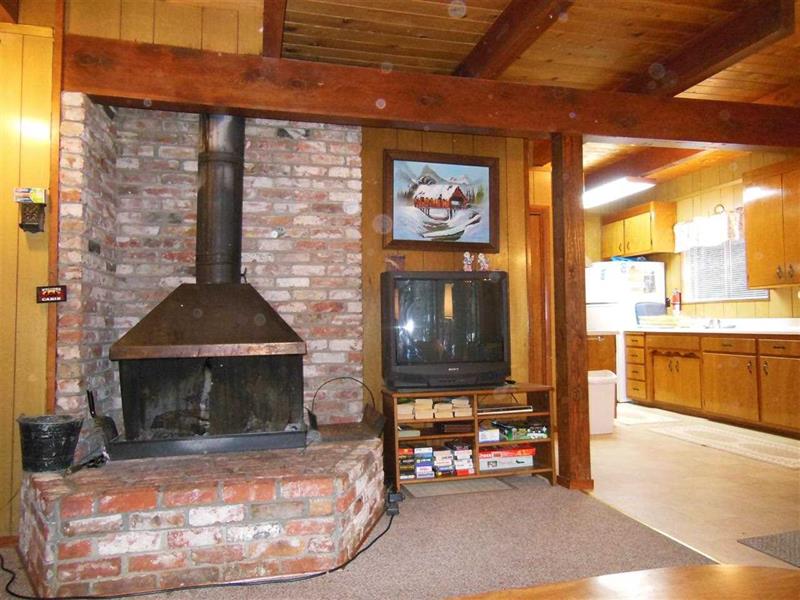 335 Tanager Dr photo 7