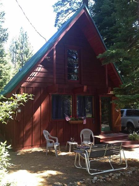 282 Oak St photo 13