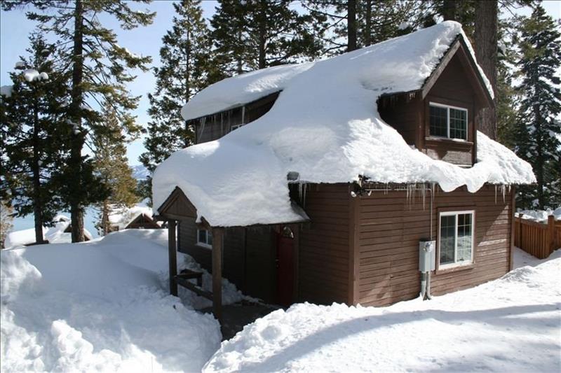 214 Pine St, Tahoma