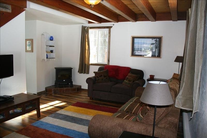 214 Pine St photo 4