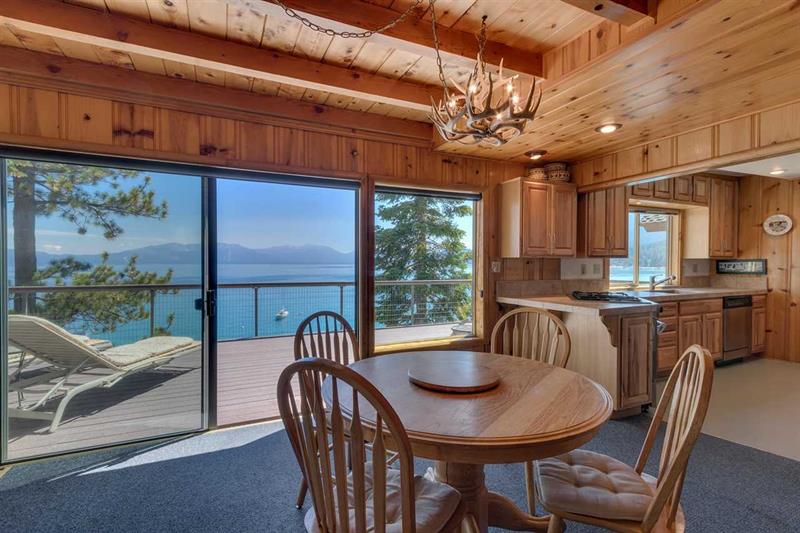 8365 Meeks Bay Ave photo 2