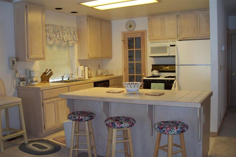 415 Deer Ave photo 6