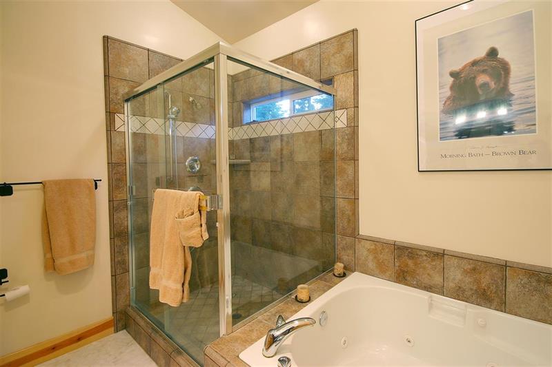 243 Pine St photo 6