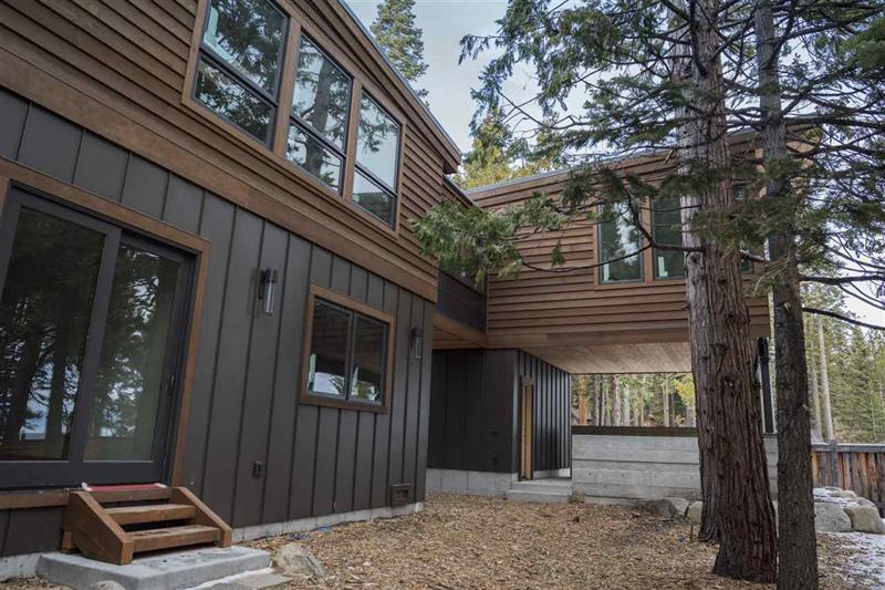 220 Pine St, Tahoma