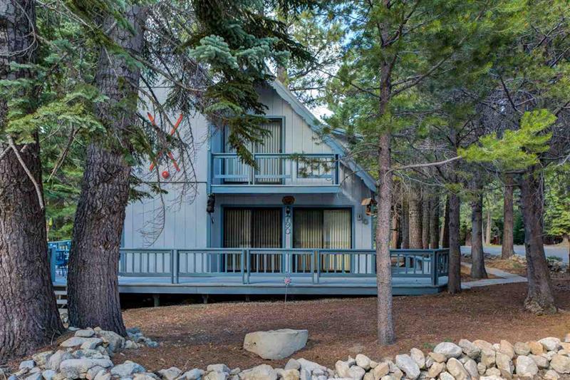 790 Evergreen Way, Tahoma