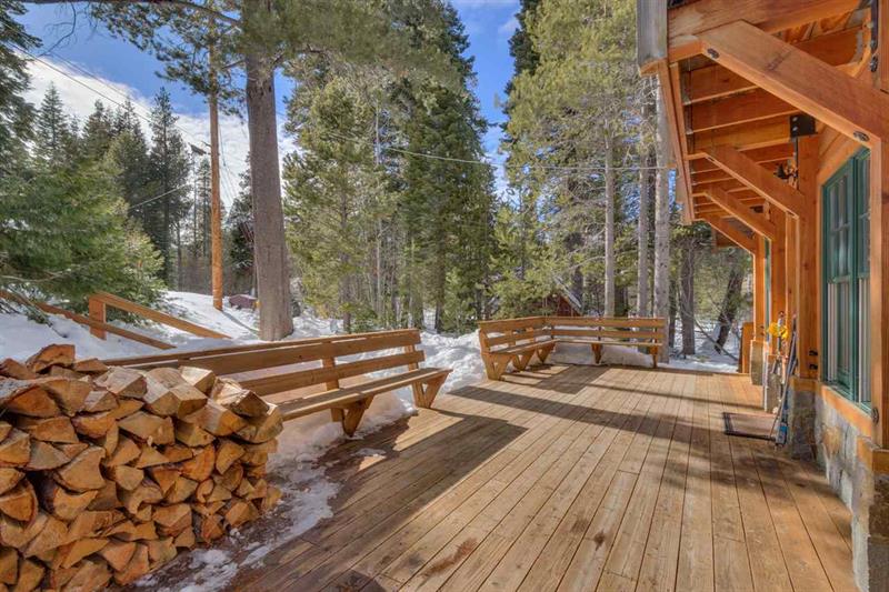 810 Evergreen Way photo 4
