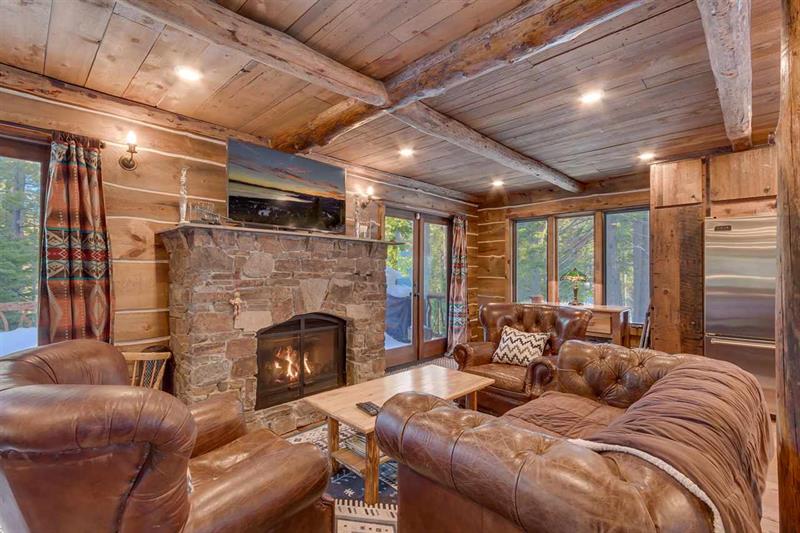4015 Amanda Ln, Tahoma