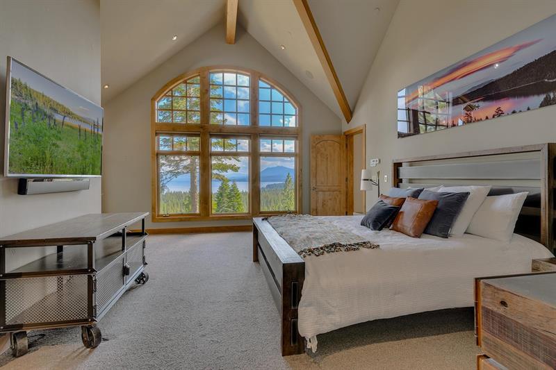 1733 Tahoe Park Heights Dr — photo 12