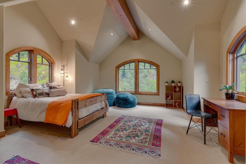 1733 Tahoe Park Heights Dr — photo 16