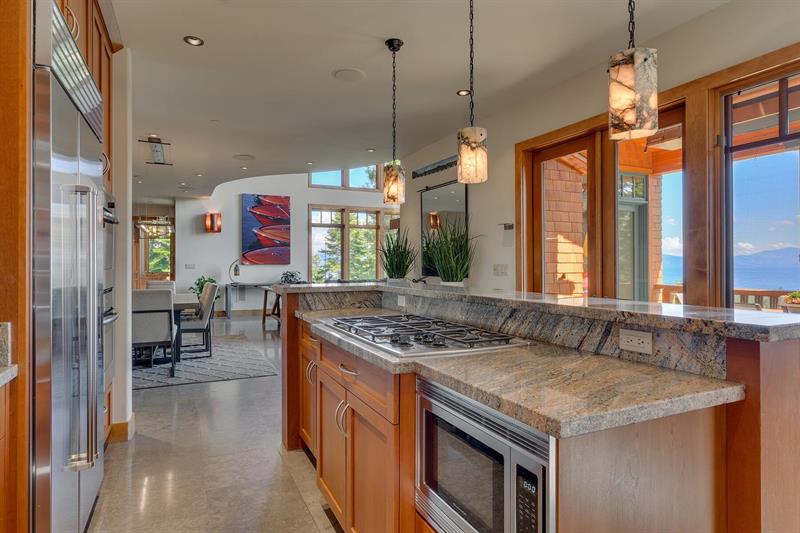 1733 Tahoe Park Heights Dr — photo 8
