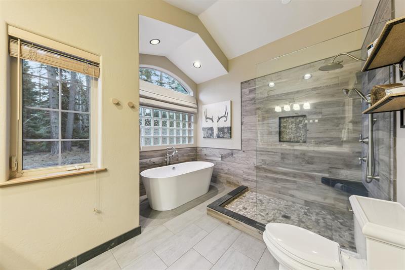 1195 Sequoia Avenue — photo 16
