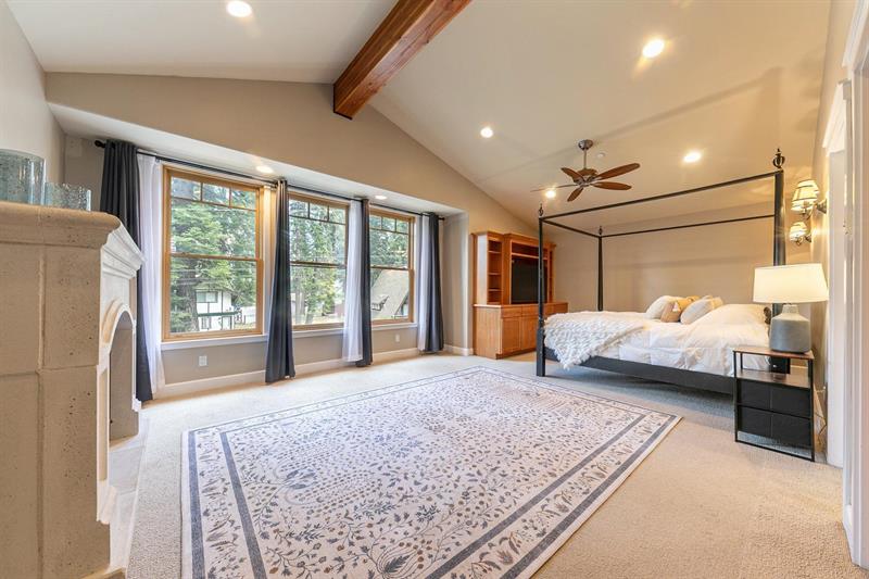 520 Virginia Dr — photo 13