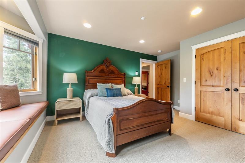 520 Virginia Dr — photo 21